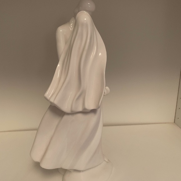 Royal Doulton Images called “Wedding Day” - Picture 3 of 3